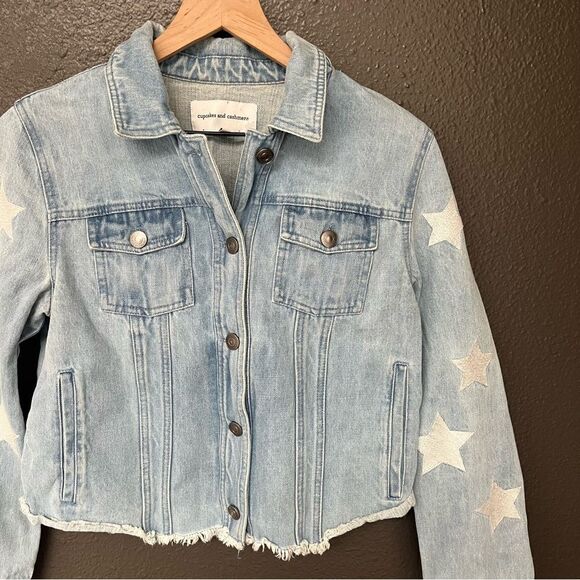 Cupcakes and Cashmere Affleck Embroidered Star Denim Jacket - Picture 3 of 11